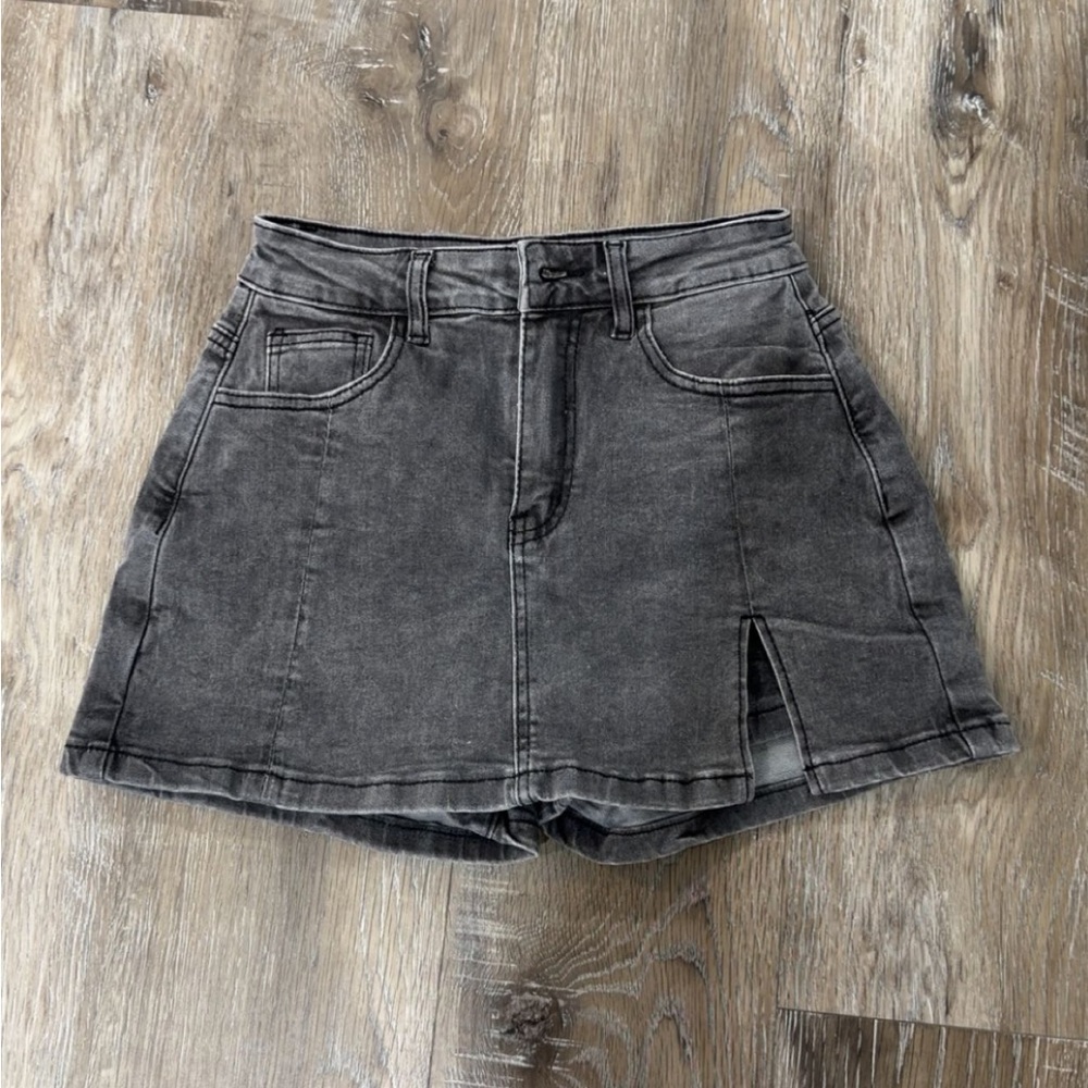 black denim skirt